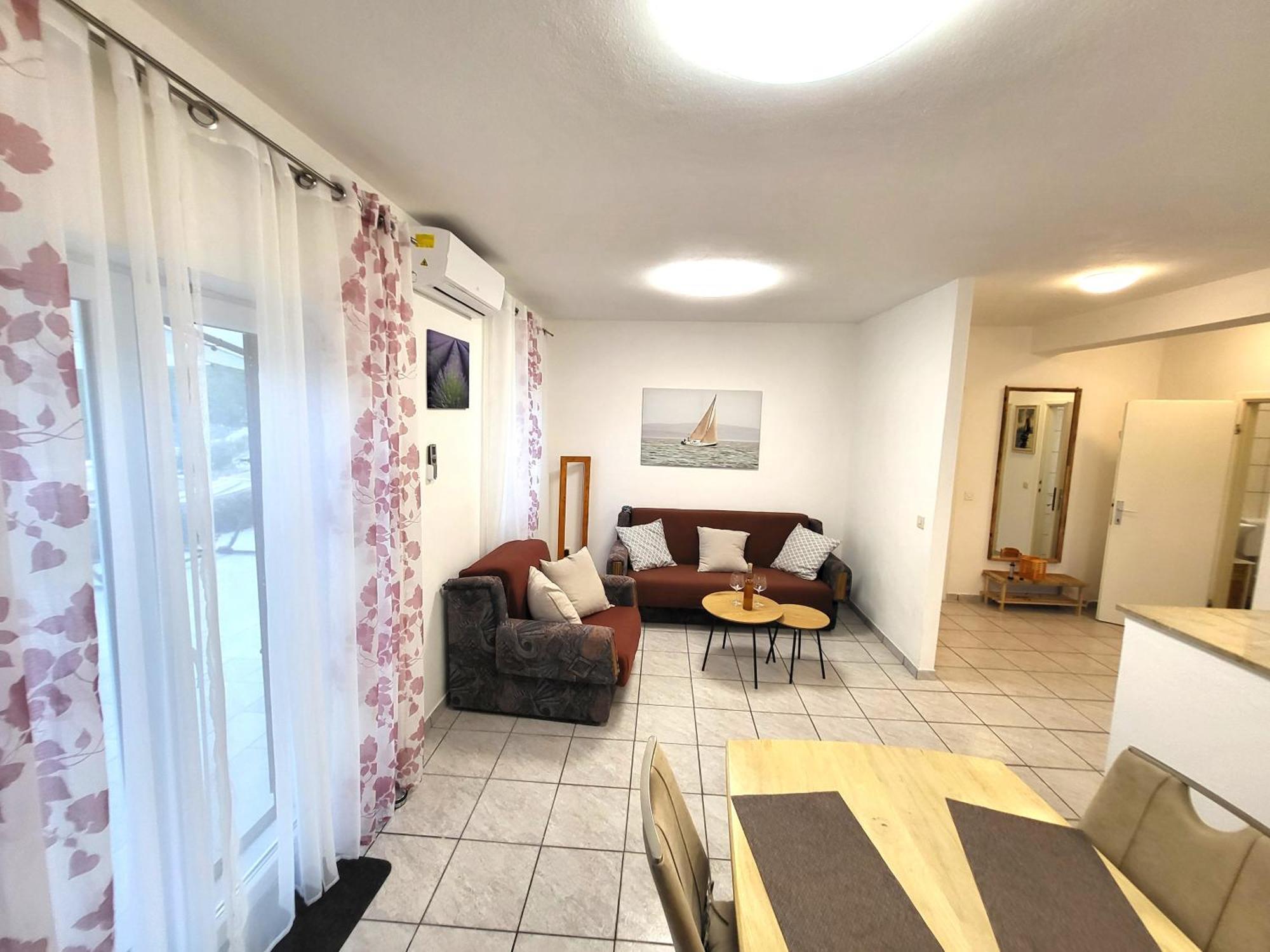 Apartments Pitve Елса Экстерьер фото